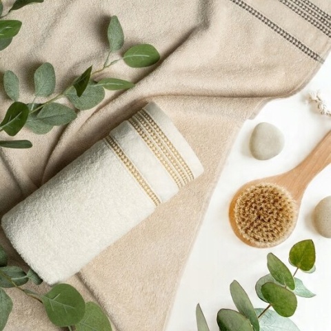 RĘCZNIK RE/AMANDA/06/CZI 50X90 (X6) 500