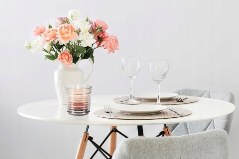 BISPOL ŚWIEŻA BAWEŁNA ŚWIECA ZAP. TRÓJKOLOR. W SZKLE PRĄŻKOWANYM