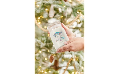 YC SIGNATURE - Świeca duża MAGICAL BRIGHT LIGHTS