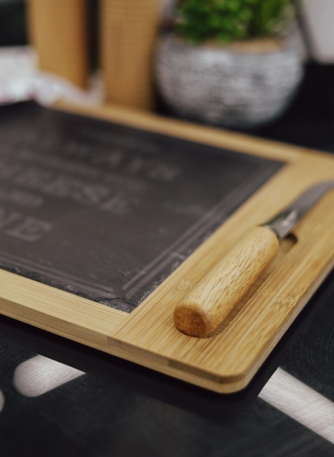 Deska do serwowania serów łupek i bambus 30x24cm