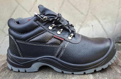 OBUWIE ochronne 701 r. 42