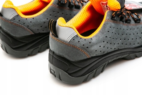 PÓŁBUTY ZAMSZOWE Z OTWORAMI SZAR.-POM.,S1P SRC,46,CE,LAHTI