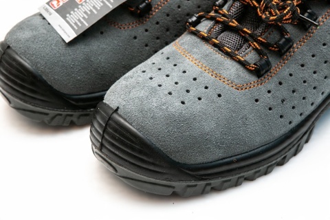 PÓŁBUTY ZAMSZOWE Z OTWORAMI SZAR.-POM.,S1P SRC,46,CE,LAHTI