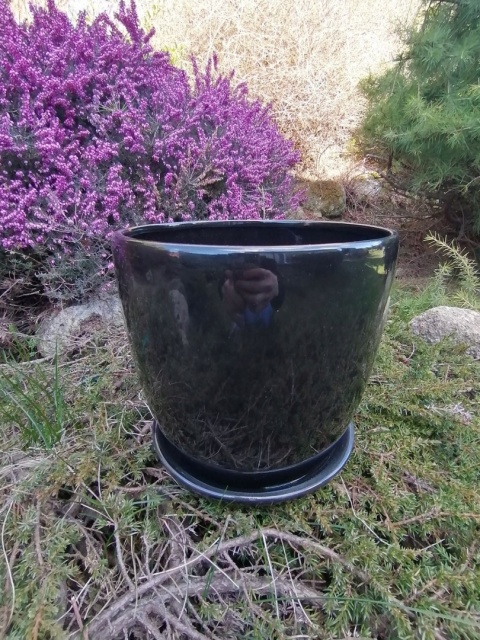 DONICA Z PODS. CZARNA*