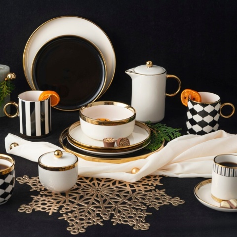 GOLD DREAM KUBEK WYSOKI NBC 350 ML ZE ZŁOTYM UCHEM DEK. II