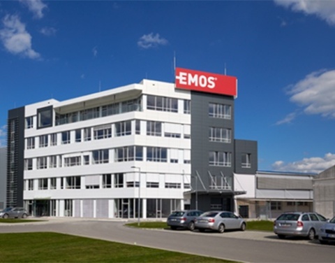 PRZEDŁUŻACZ Z UZIEMIENIEM / 1G / 5M