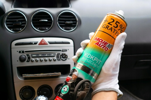Kokpit błyszczący SPORT 600ml+25% gratis Moje Auto (19-580)