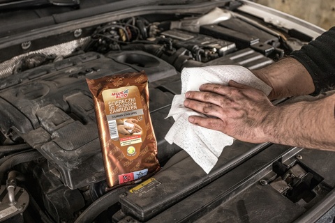 MOJE AUTO - Preparat do felg i opon X-NEON 750ml - Atomizer