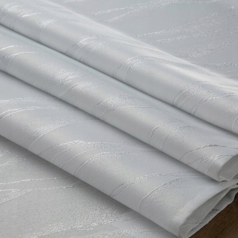 OBRUS DEKORACYJNY CHO/ERIKA/B+SREB 140X180 B+SREB