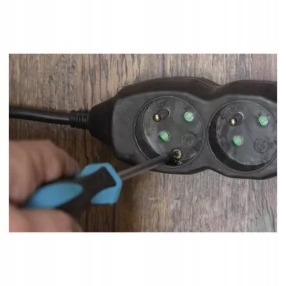 PRZEDŁUŻACZ 4G /3M / CZARNY