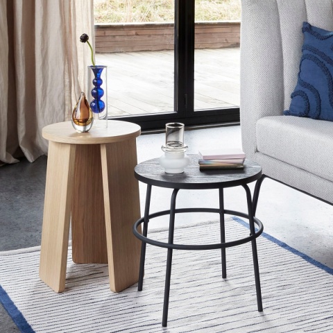 Szklany wazon bursztynowy