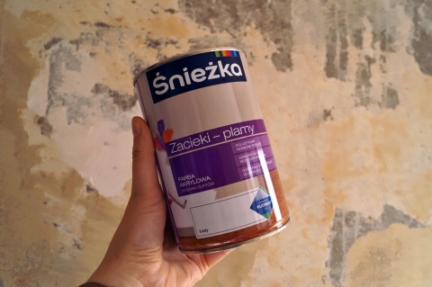 Śnieżka na zacieki i plamy biały 1L.