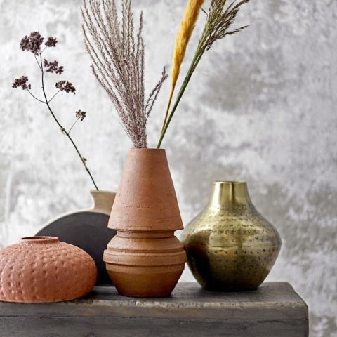 Wazon Misra, Bloomingville