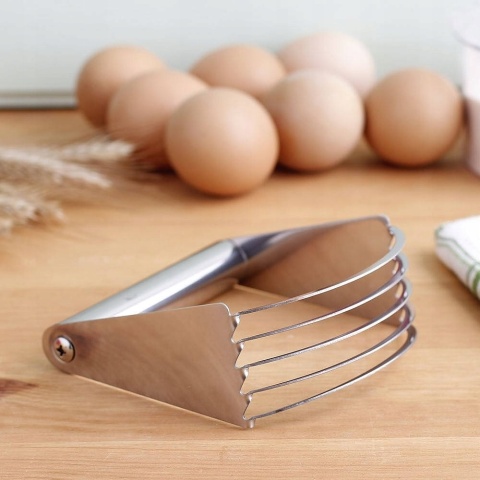 SIEKACZ DO CIASTA KRUCHEGO 9110