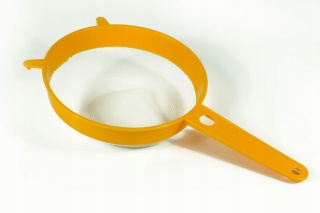 SITKO PLASTIKOWE 9,8cm 7467