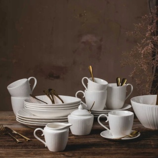 AM-PERLA TALERZ DESEROWY 22CM