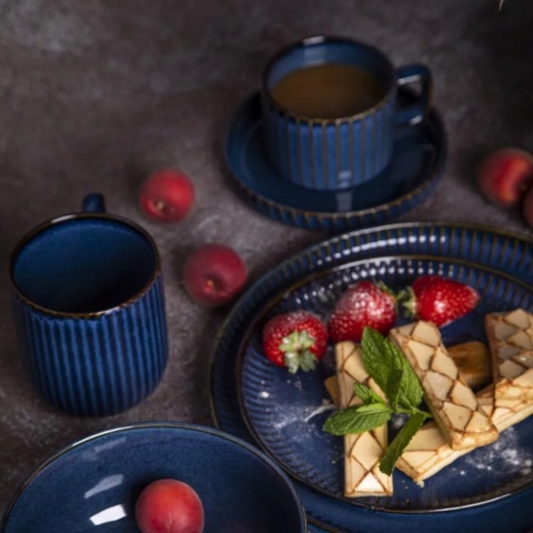 REACTIVE STRIPES TALERZ DESEROWY NBC 20,5 CM