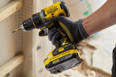 Wiertarko-wkrętarka 20V MAX* BL 13mm DD 2x2.0Ah KB