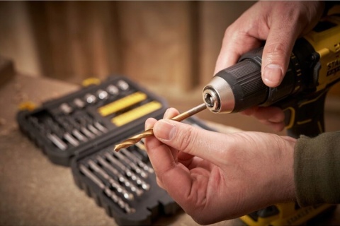 Zestaw do wiercenia i wkęcania 50 szt STA88546-XJ