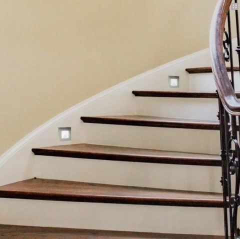 Oprawa schodowa LED z czujnikiem ruchu, kwadratowa, biała / YCB177W-PIR