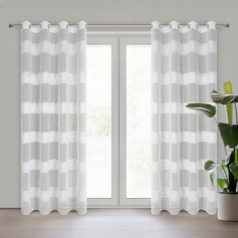 FIRANA GOTOWA Leandra Z PRZELOTKAMI 1 SZT. 140x250