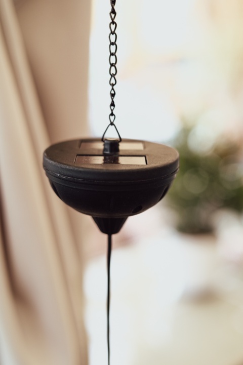 Lampa solarna wisząca czarna 11x75 cm