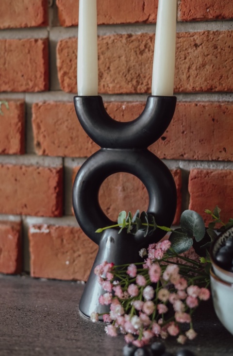 Świecznik do długich świec 2 stołowy czarny boho