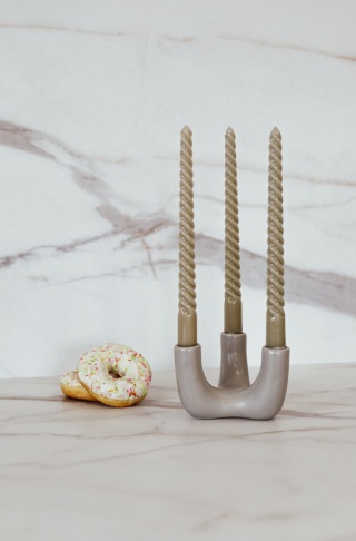 Świecznik szary do długich świec 3 ceramiczny boho