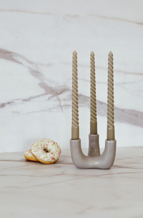 Świecznik szary do długich świec 3 ceramiczny boho