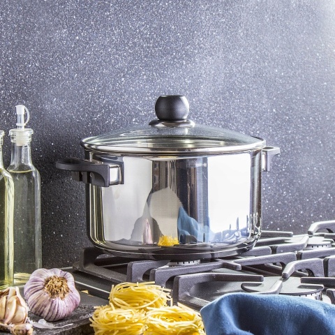 AM - VIKOS GARNEK 24CM 6L SZKL. POKR. IND / 81259