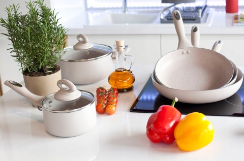 PATELNIA GRANITA 20cm 5601