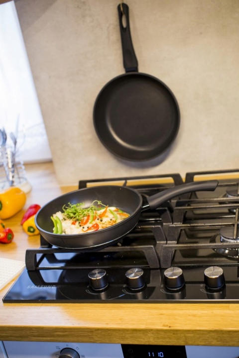 PATELNIA ROYAL 30cm 1652